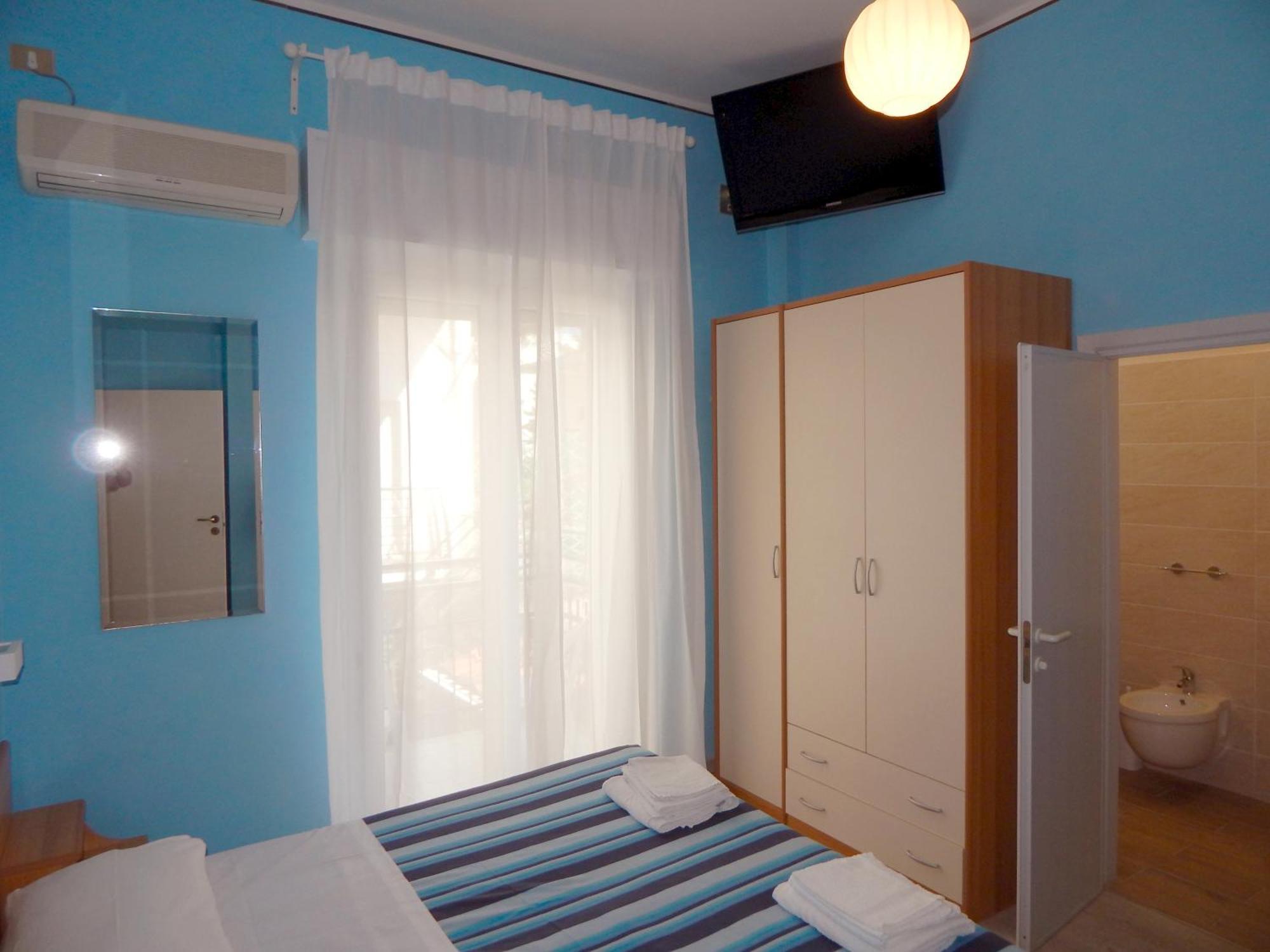 Hotel Vera Риччоне Экстерьер фото