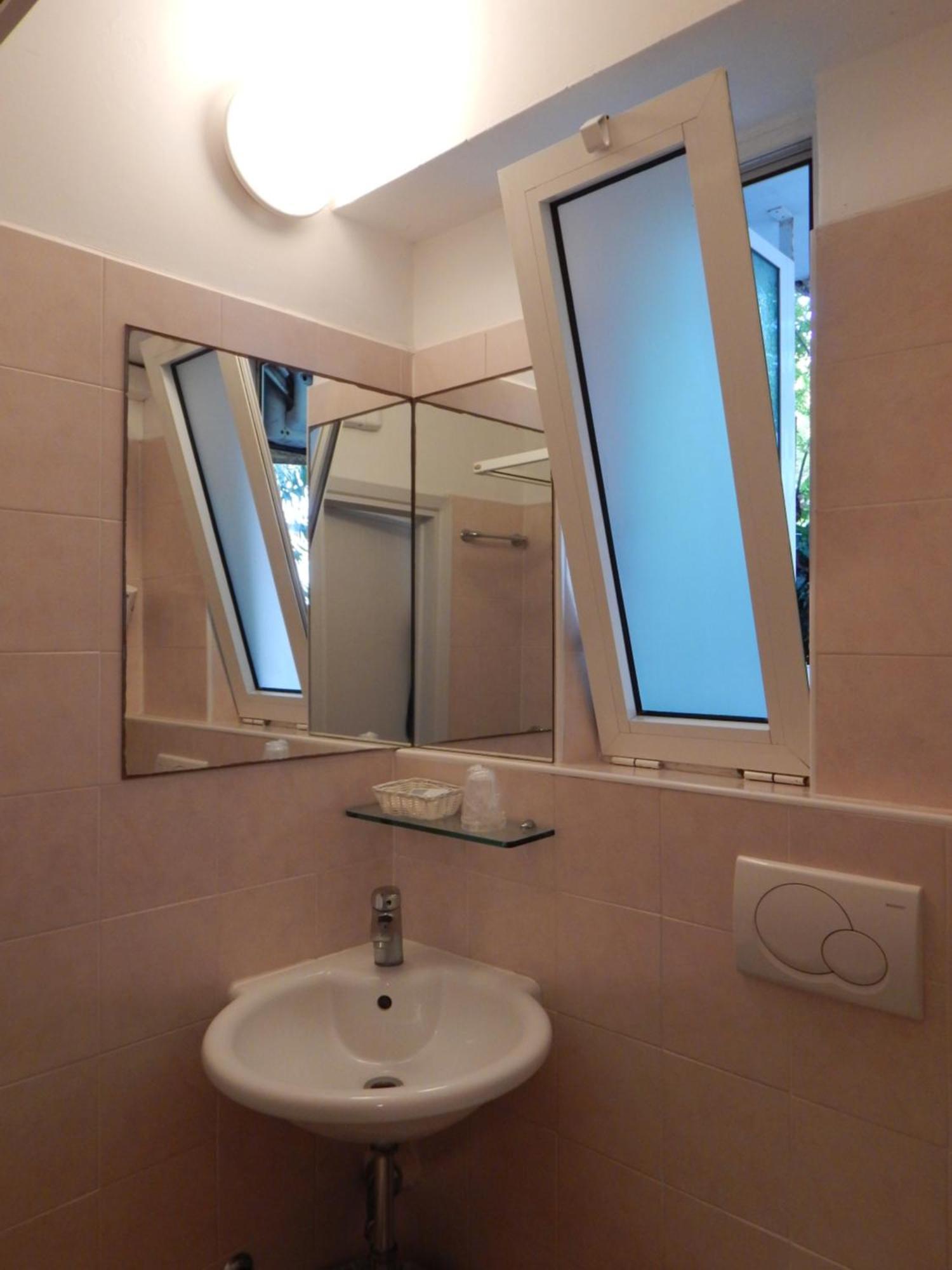 Hotel Vera Риччоне Экстерьер фото
